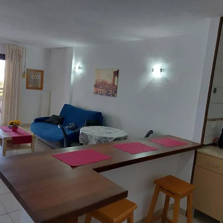 San Marino Cristianos Center Apartment *